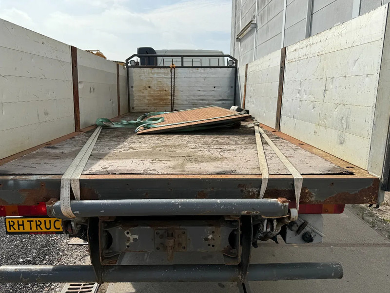Volvo FM 7.290 4X2 - EURO 2 + MANUAL GEARBOX - Camion platformă: Foto 5 Volvo FM 7.290 4X2 - EURO 2 + MANUAL GEARBOX - Camion platformă: Foto 5