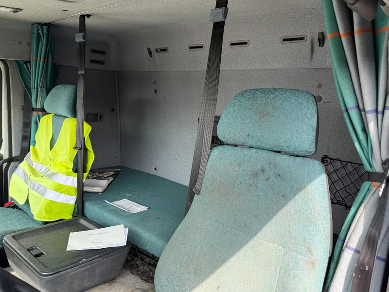 Camion platformă Volvo FM 7.290 4X2 - EURO 2 + MANUAL GEARBOX: Foto 8