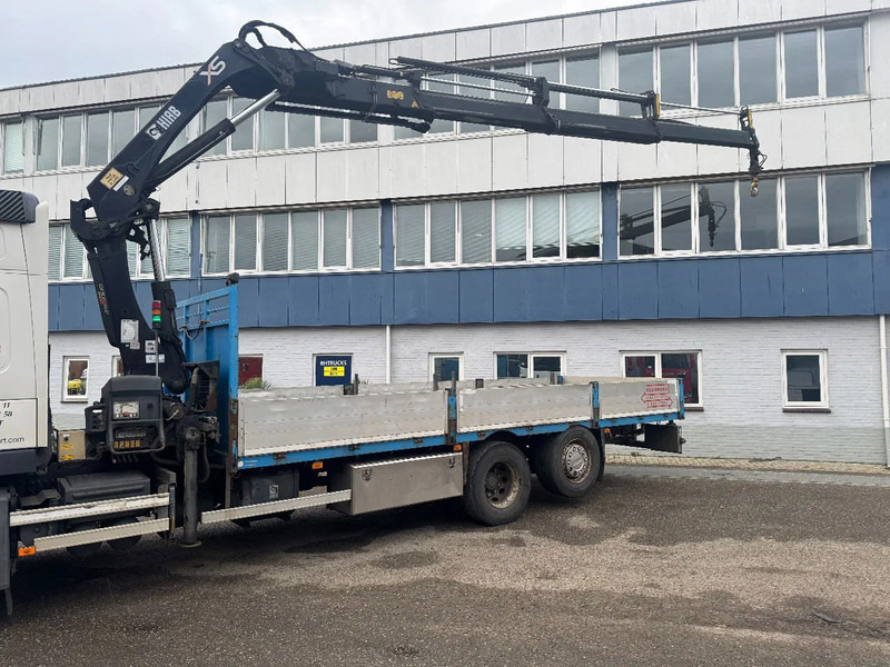 Volvo FM 9.340 6X2 EURO 5 HIAB 211 EP3 + REMOTE CONTROL - Camion cu macara: Foto 4 Volvo FM 9.340 6X2 EURO 5 HIAB 211 EP3 + REMOTE CONTROL - Camion cu macara: Foto 4