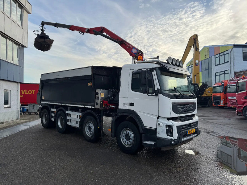 Volvo FMX 420 8X4 HMF 1643Z2 + REMOTE CONTROL + HYVA KIPPER - Camion cu macara: Foto 4 Volvo FMX 420 8X4 HMF 1643Z2 + REMOTE CONTROL + HYVA KIPPER - Camion cu macara: Foto 4