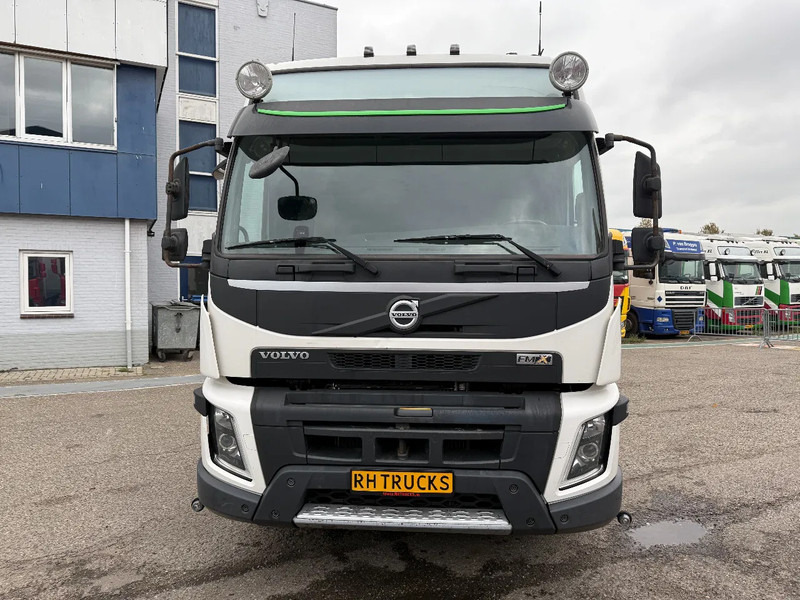 Volvo FMX 500 8x4 HOOKLIFT HIAB XR22SL61, LAST AXLE STEERING - Camion cu cârlig: Foto 2 Volvo FMX 500 8x4 HOOKLIFT HIAB XR22SL61, LAST AXLE STEERING - Camion cu cârlig: Foto 2