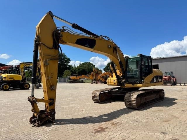 CAT 323 D L - Excavator pe şenile: Foto 3 CAT 323 D L - Excavator pe şenile: Foto 3