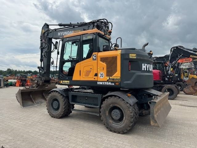 HYUNDAI HW170 ACR - Excavator pe roţi: Foto 3 HYUNDAI HW170 ACR - Excavator pe roţi: Foto 3