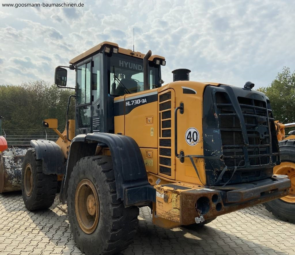 Hyundai HL 730-9 A - Încărcător frontal pe pneuri: Foto 3 Hyundai HL 730-9 A - Încărcător frontal pe pneuri: Foto 3