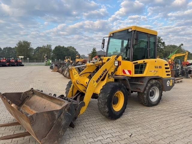 Komatsu WA 65-3 - Încărcător frontal pe pneuri: Foto 3 Komatsu WA 65-3 - Încărcător frontal pe pneuri: Foto 3