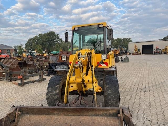 Komatsu WA 65-3 - Încărcător frontal pe pneuri: Foto 4 Komatsu WA 65-3 - Încărcător frontal pe pneuri: Foto 4