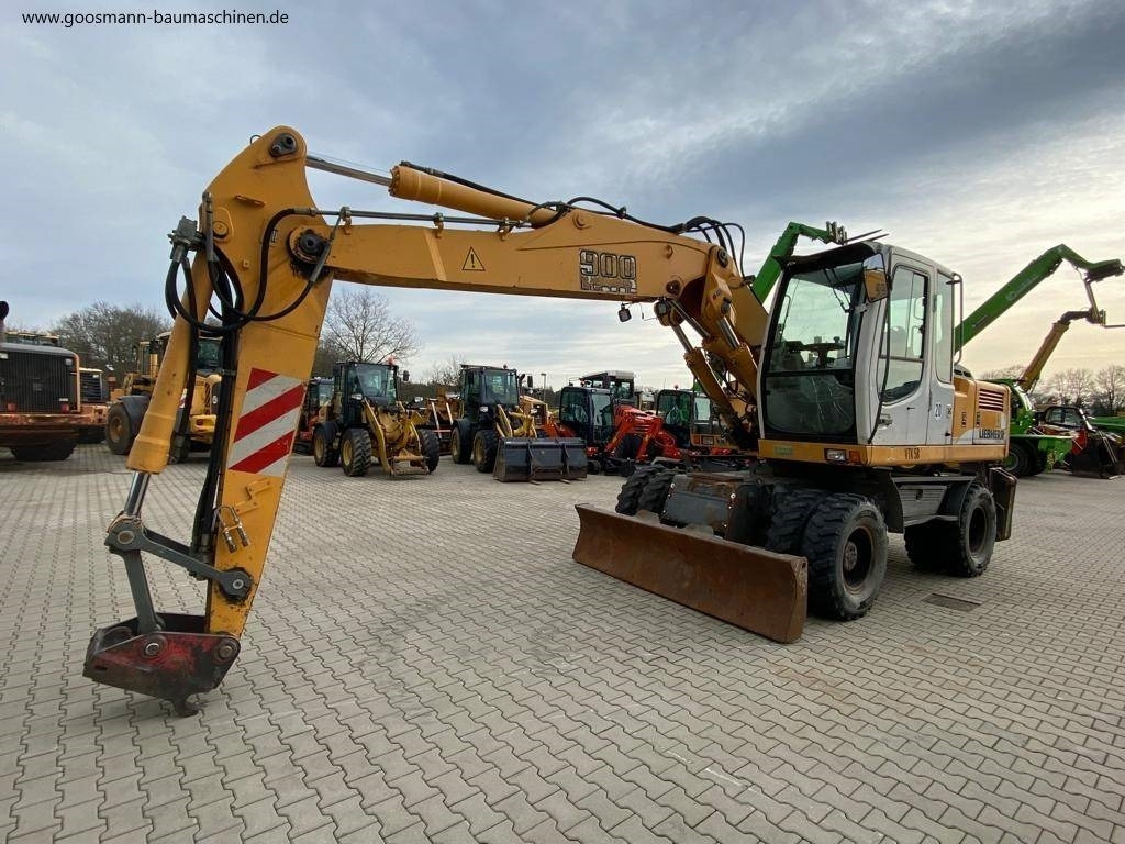 Liebherr A 900 C Litronic - Excavator pe roţi: Foto 1 Liebherr A 900 C Litronic - Excavator pe roţi: Foto 1
