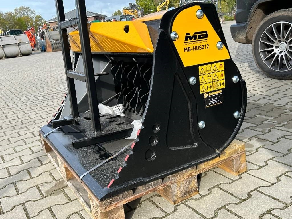 MB CRUSHER HDS 212 - Cupă excavator: Foto 1 MB CRUSHER HDS 212 - Cupă excavator: Foto 1