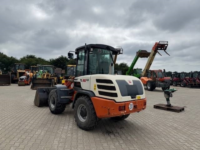 Terex TL 80 - Încărcător frontal pe pneuri: Foto 4 Terex TL 80 - Încărcător frontal pe pneuri: Foto 4