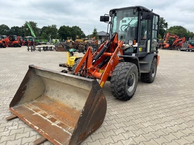Terex TL 80 - Încărcător frontal pe pneuri: Foto 2 Terex TL 80 - Încărcător frontal pe pneuri: Foto 2