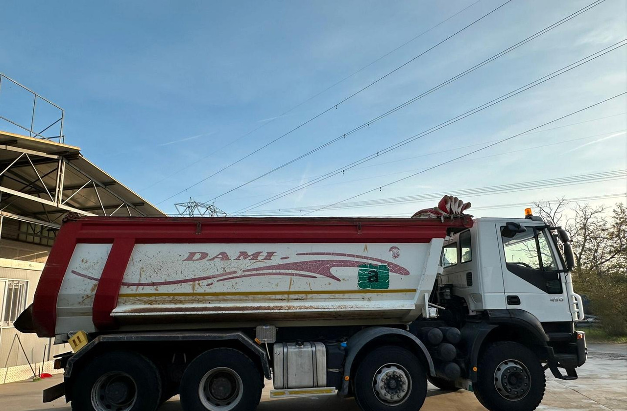 Iveco Trakker 450 4 assi euro 5 - Camion basculantă: Foto 4 Iveco Trakker 450 4 assi euro 5 - Camion basculantă: Foto 4