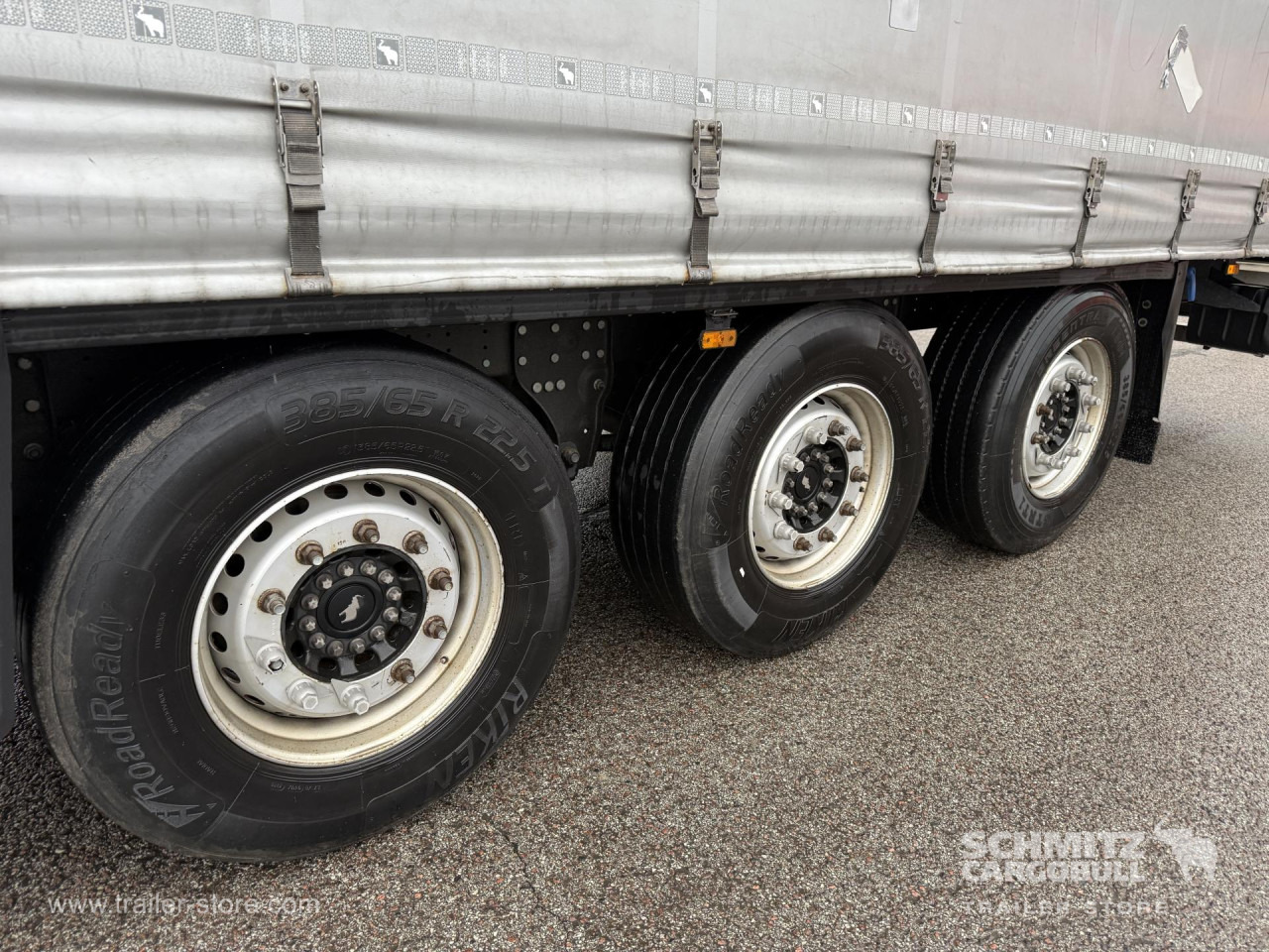 SCHMITZ Curtainsider Standard - Semiremorcă prelată: Foto 5 SCHMITZ Curtainsider Standard - Semiremorcă prelată: Foto 5