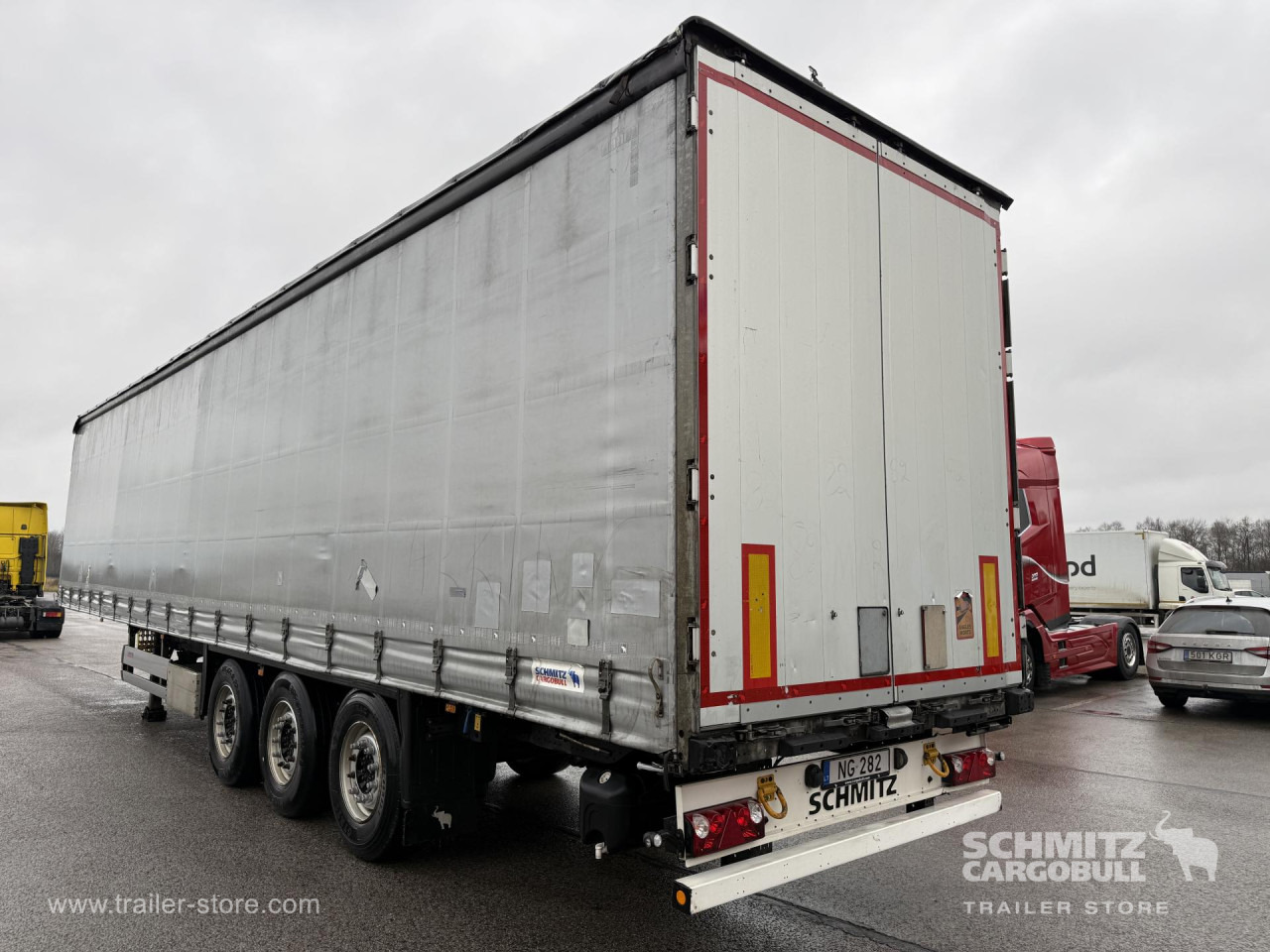 SCHMITZ Curtainsider Standard - Semiremorcă prelată: Foto 1 SCHMITZ Curtainsider Standard - Semiremorcă prelată: Foto 1