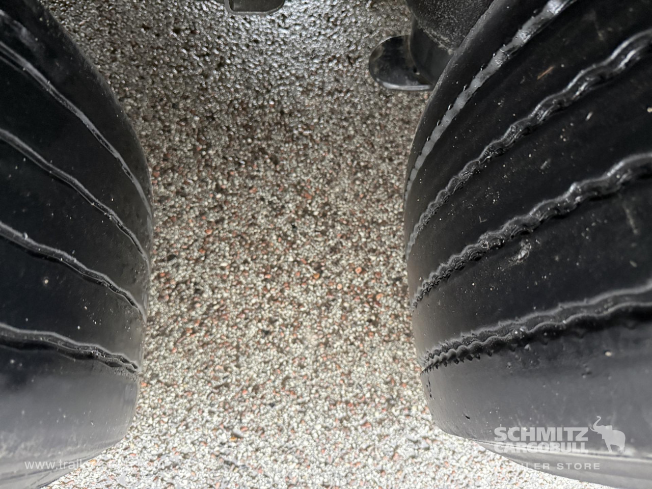 SCHMITZ Curtainsider Standard - Semiremorcă prelată: Foto 4 SCHMITZ Curtainsider Standard - Semiremorcă prelată: Foto 4