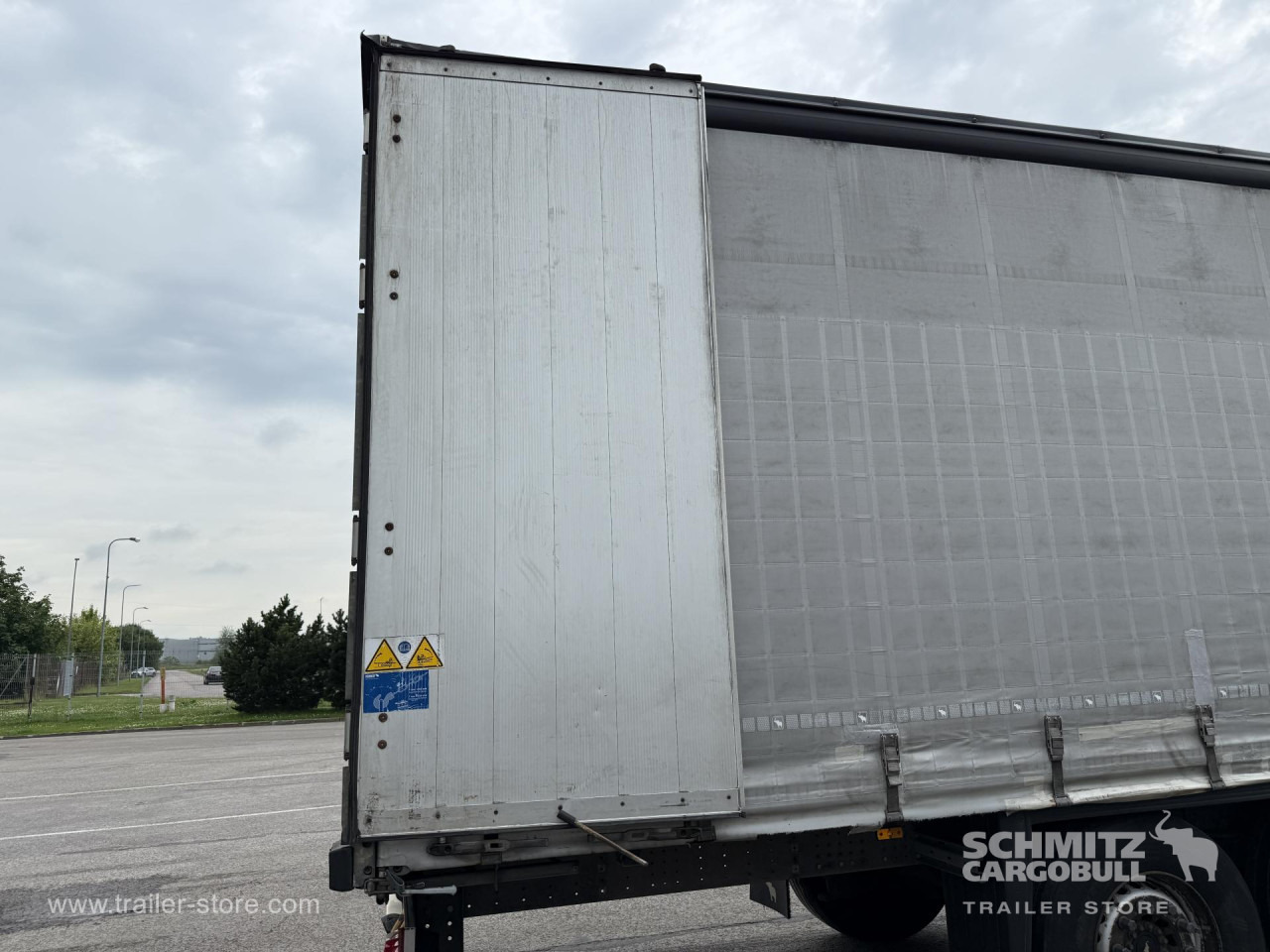 SCHMITZ Curtainsider Standard - Semiremorcă prelată: Foto 3 SCHMITZ Curtainsider Standard - Semiremorcă prelată: Foto 3