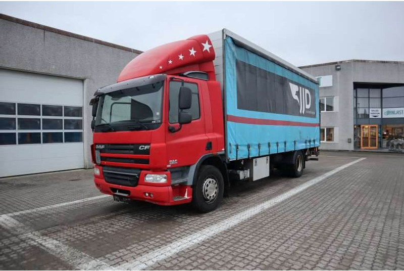 DAF CF 75-360 FA - Camion cu prelată: Foto 1 DAF CF 75-360 FA - Camion cu prelată: Foto 1