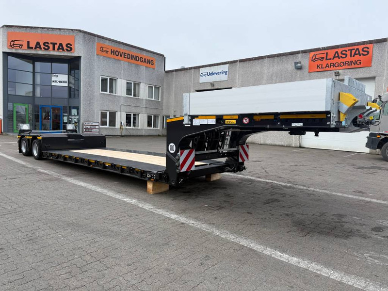Doll 2-Axle Low bed trailer/Tiefbettaufl./Sengetrailer - Semiremorcă transport agabaritic: Foto 1 Doll 2-Axle Low bed trailer/Tiefbettaufl./Sengetrailer - Semiremorcă transport agabaritic: Foto 1
