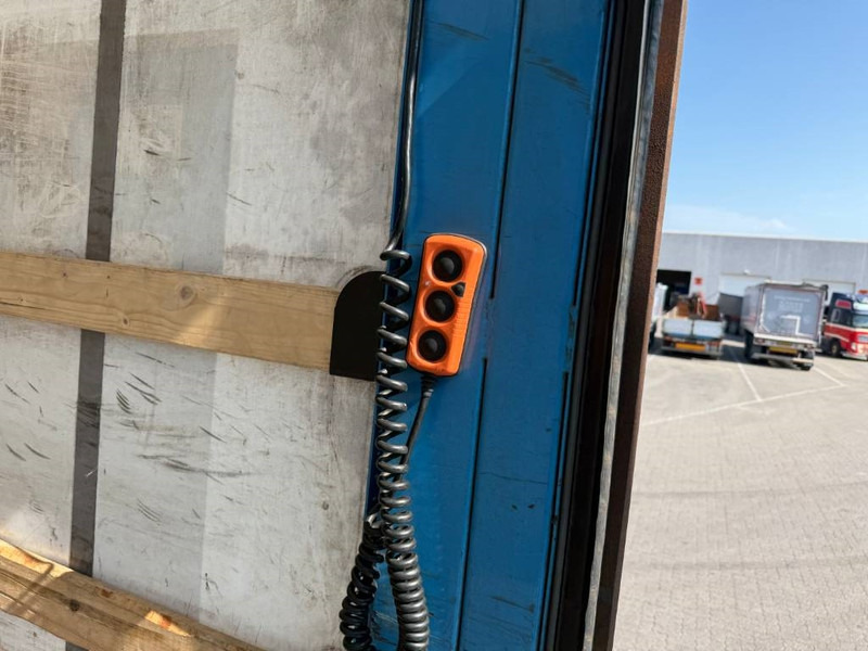 Leasing de KEL-BERG City curtain / City-Plane / City gardin KEL-BERG City curtain / City-Plane / City gardin: Foto 18 Leasing de KEL-BERG City curtain / City-Plane / City gardin KEL-BERG City curtain / City-Plane / City gardin: Foto 18