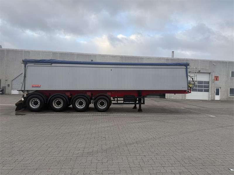 Langendorf 35 m³ - Semiremorcă basculantă: Foto 3 Langendorf 35 m³ - Semiremorcă basculantă: Foto 3