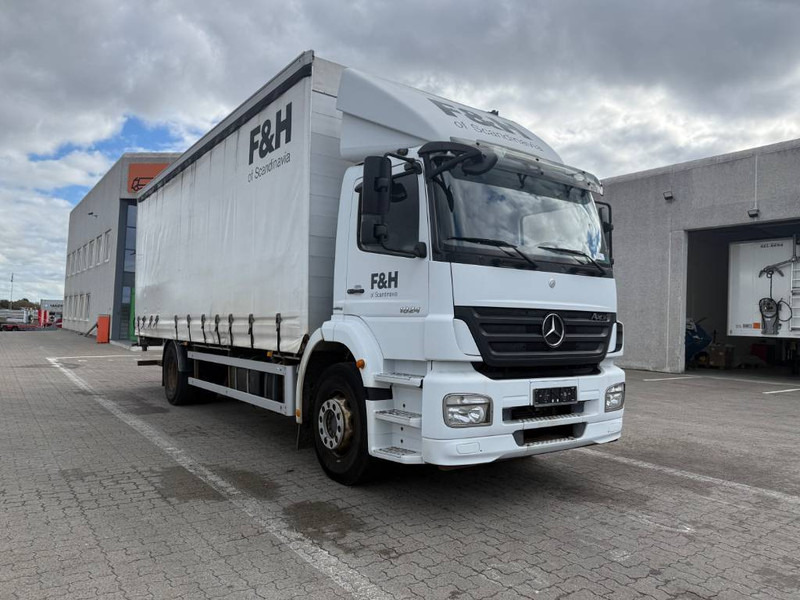 Mercedes-Benz Truck / Lastkraftwagen / Lastbil - Camion cu prelată: Foto 1 Mercedes-Benz Truck / Lastkraftwagen / Lastbil - Camion cu prelată: Foto 1