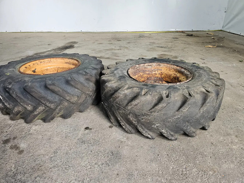 Continental 11.5/80-15.3 - Anvelopă pentru Camion: Foto 4 Continental 11.5/80-15.3 - Anvelopă pentru Camion: Foto 4