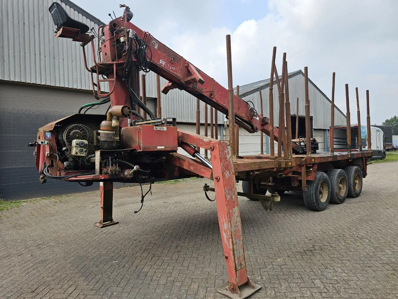Doll 20T Crane - 6 meter extendable - Semiremorcă transport busteni: Foto 1 Doll 20T Crane - 6 meter extendable - Semiremorcă transport busteni: Foto 1