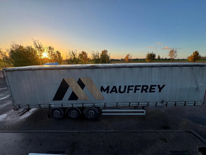 Fruehauf DISC - Semiremorcă prelată: Foto 4 Fruehauf DISC - Semiremorcă prelată: Foto 4