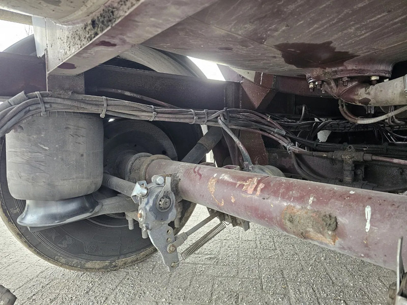 Semiremorcă cisternă Magyar RVS - INOX - 38.5 M3- 7 Comp.: Foto 10 Semiremorcă cisternă Magyar RVS - INOX - 38.5 M3- 7 Comp.: Foto 10