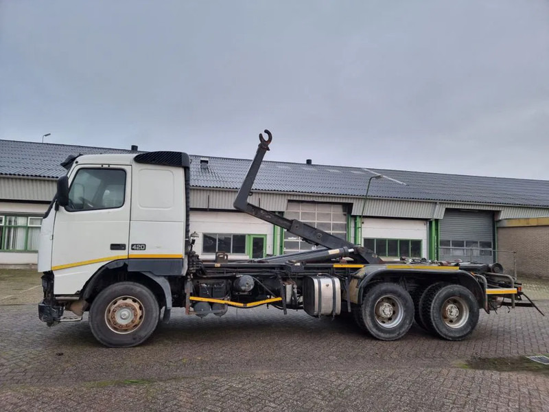 Volvo FH 12.420 6x4 - Manual Gear - STEEL/STEEL - Big Axles - PTO - Camion basculantă: Foto 1 Volvo FH 12.420 6x4 - Manual Gear - STEEL/STEEL - Big Axles - PTO - Camion basculantă: Foto 1