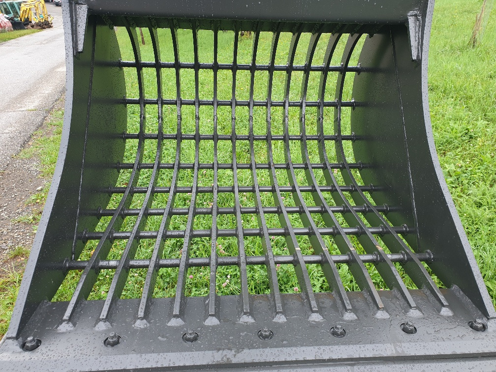 Mesh screen bucket SL 10-100 - Ataşament pentru Mini excavator: Foto 5 Mesh screen bucket SL 10-100 - Ataşament pentru Mini excavator: Foto 5