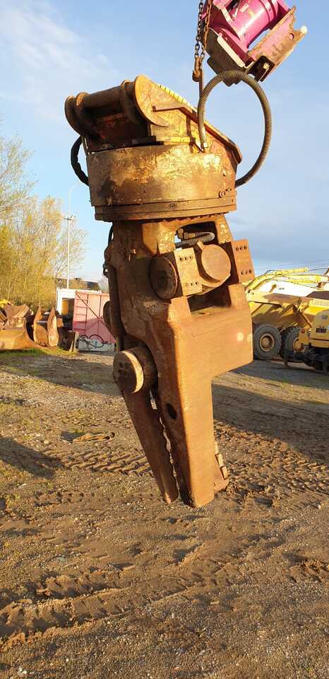 CUT Croco 400 - Foarfece hidraulic pentru Excavator pe şenile: Foto 1 CUT Croco 400 - Foarfece hidraulic pentru Excavator pe şenile: Foto 1