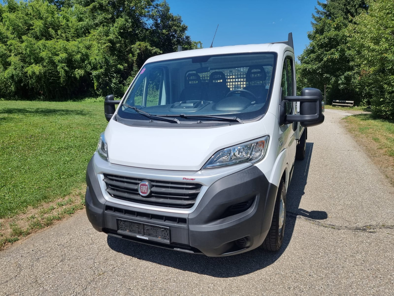 FIAT Ducato Maxi - Autoutilitară cu platformă: Foto 2 FIAT Ducato Maxi - Autoutilitară cu platformă: Foto 2