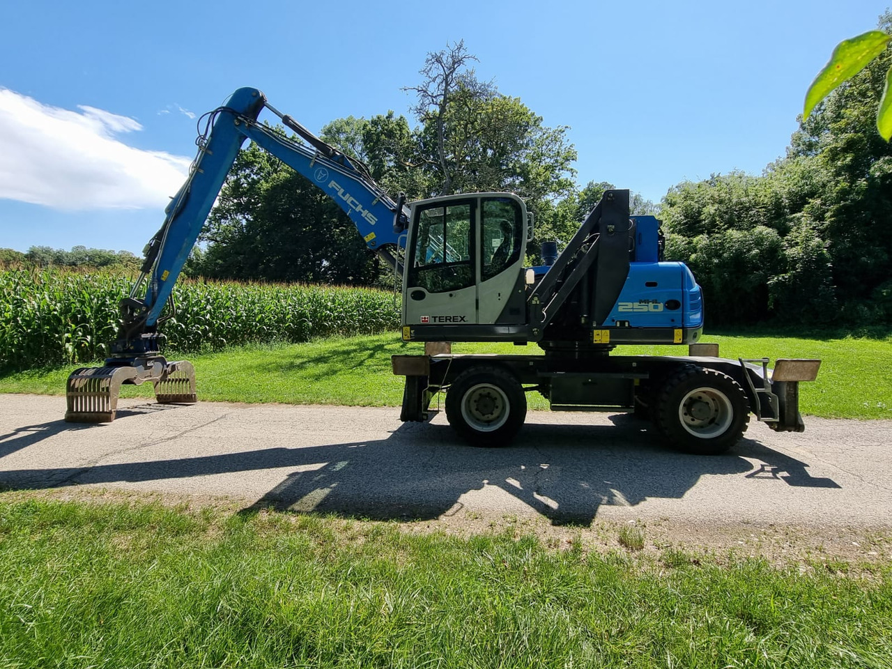 FUCHS MHL 250 - Excavator pe roţi: Foto 2 FUCHS MHL 250 - Excavator pe roţi: Foto 2