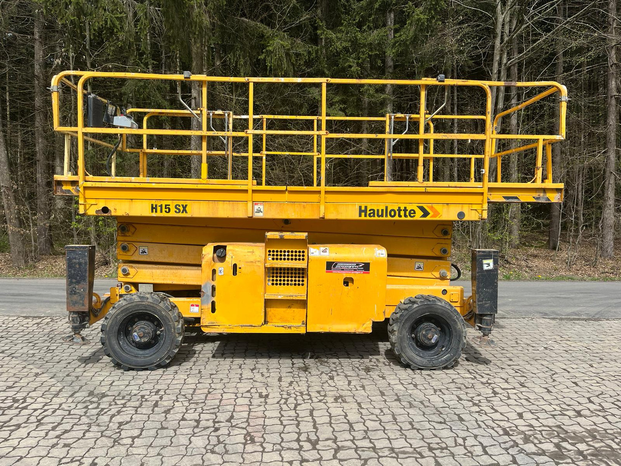 HAULOTTE H 15 SX - Autopropulsată platformă: Foto 1 HAULOTTE H 15 SX - Autopropulsată platformă: Foto 1