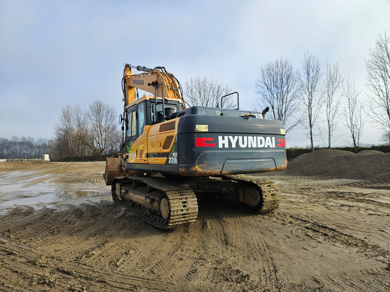 HYUNDAI HX 220 L - Excavator pe şenile: Foto 5 HYUNDAI HX 220 L - Excavator pe şenile: Foto 5