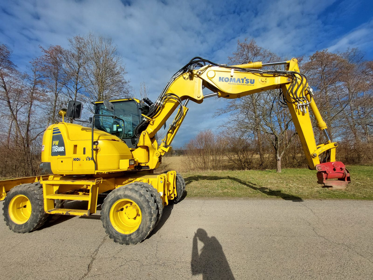 KOMATSU PW 118 MR-8 - Excavator pe roţi: Foto 1 KOMATSU PW 118 MR-8 - Excavator pe roţi: Foto 1