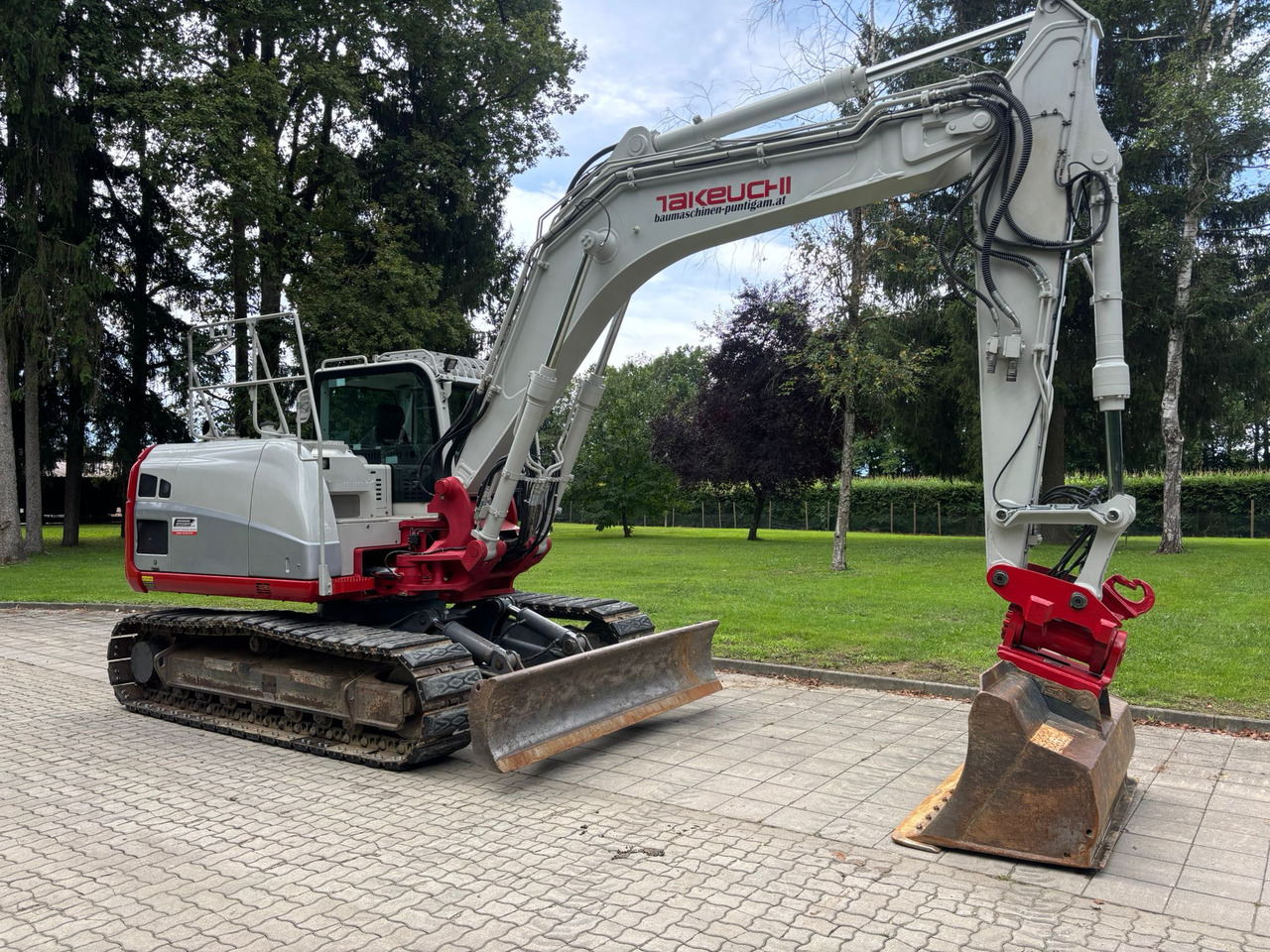 TAKEUCHI TB 2150 - Excavator pe şenile: Foto 4 TAKEUCHI TB 2150 - Excavator pe şenile: Foto 4