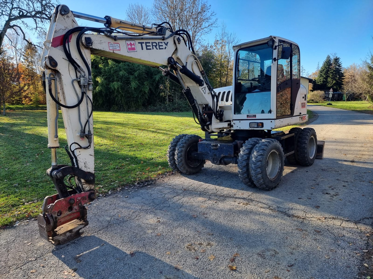 TEREX TW 85 - Excavator pe roţi: Foto 3 TEREX TW 85 - Excavator pe roţi: Foto 3
