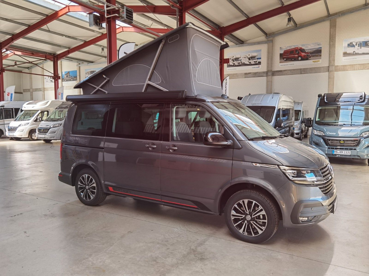 Volkswagen T6.1 CALIFORNIA OCEAN EDITION / ACC / NAVI / DSG - Autorulotă: Foto 5 Volkswagen T6.1 CALIFORNIA OCEAN EDITION / ACC / NAVI / DSG - Autorulotă: Foto 5