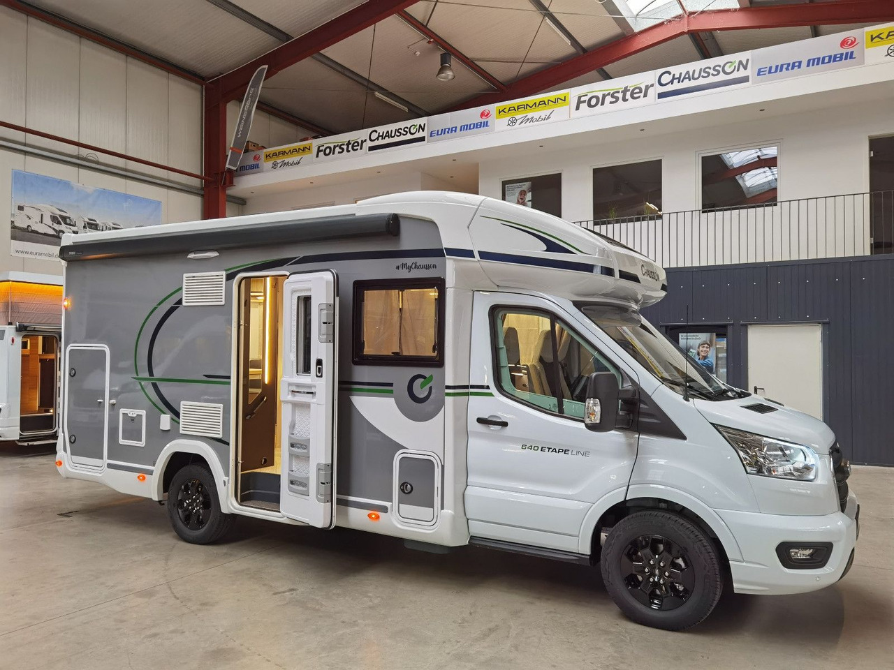 Chausson 640 ETAPE LINE / 2025 /ARCTIC-PAKET/ XXL-HUBBETT - Autorulotă semi-integrată: Foto 4 Chausson 640 ETAPE LINE / 2025 /ARCTIC-PAKET/ XXL-HUBBETT - Autorulotă semi-integrată: Foto 4