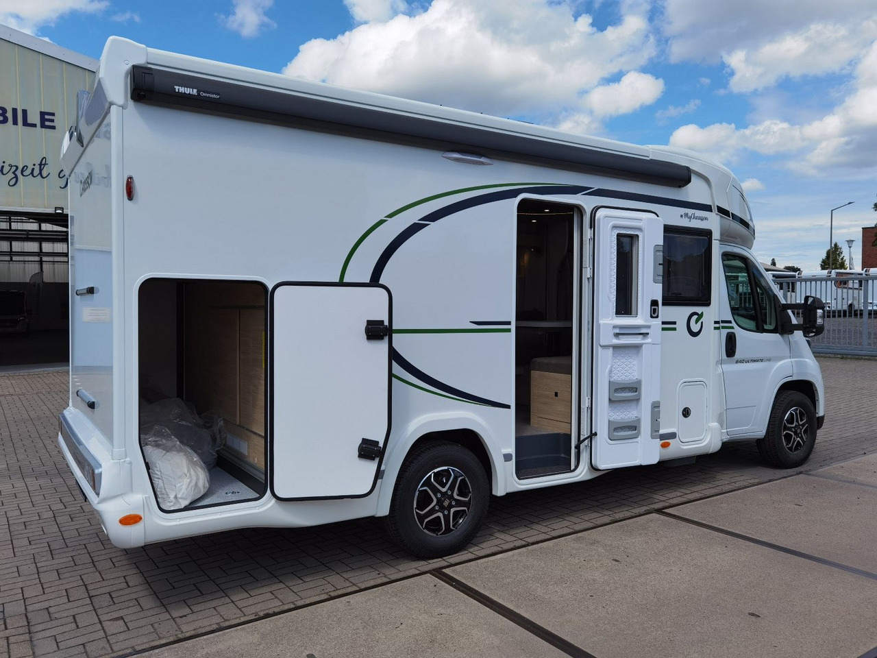 Autorulotă semi-integrată Chausson 640 ULTIMATE / -2026- / XX-HUBBETT / DRIVE-PAKET: Foto 10