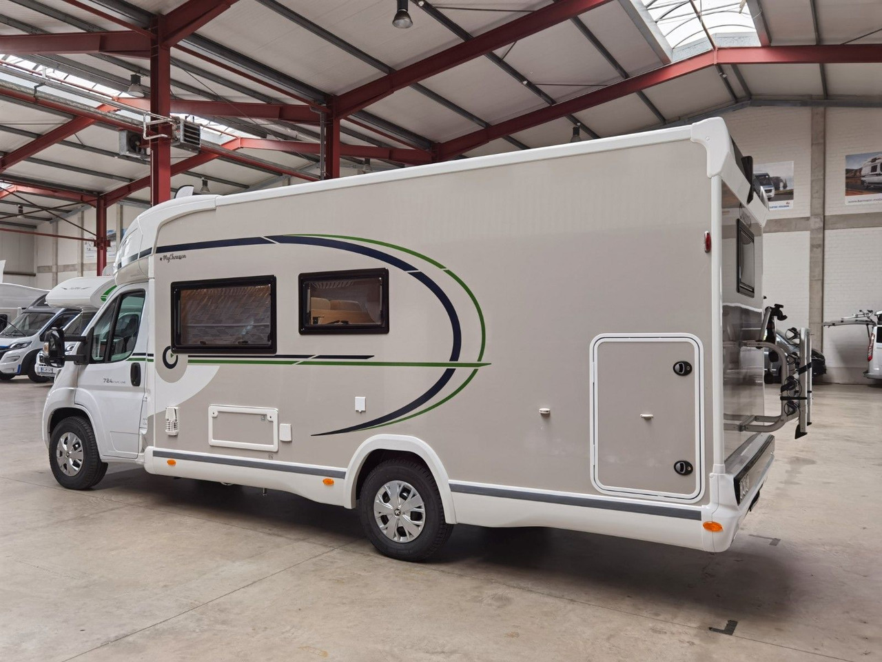 Chausson 724 ETAPE - LINE /140PS /ZUBEHÖR & CONNECT PAKET - Autorulotă semi-integrată: Foto 5 Chausson 724 ETAPE - LINE /140PS /ZUBEHÖR & CONNECT PAKET - Autorulotă semi-integrată: Foto 5