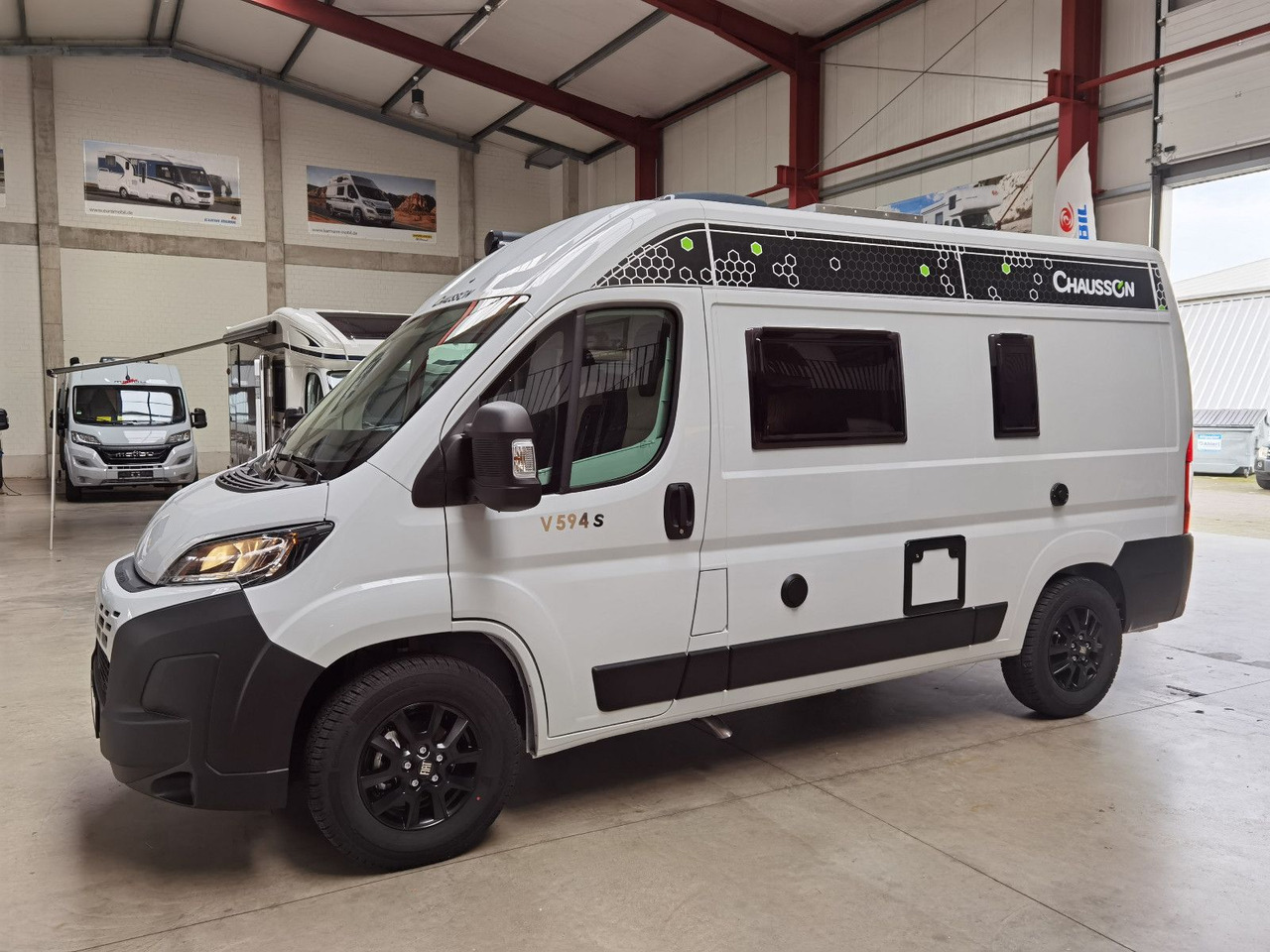 Chausson V594 S FIRST LINE / ZUBEHÖR & LOOK -PAKET/ 5.41M - Camper van: Foto 4 Chausson V594 S FIRST LINE / ZUBEHÖR & LOOK -PAKET/ 5.41M - Camper van: Foto 4