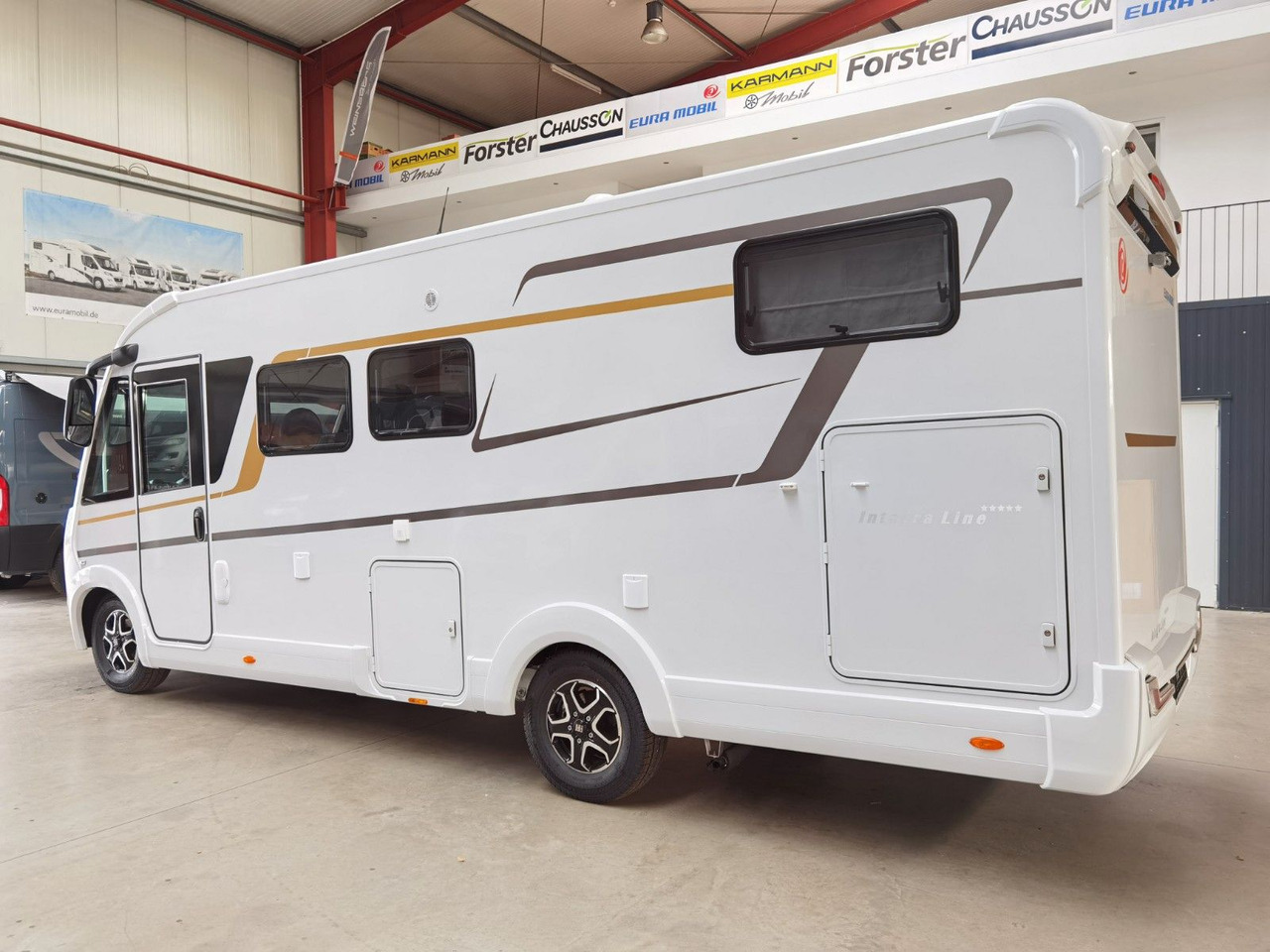 Eura Mobil INTEGRA LINE 720 EB /-2026- /8G-180PS/PLUS-PAKET - Autorulotă integrată: Foto 5 Eura Mobil INTEGRA LINE 720 EB /-2026- /8G-180PS/PLUS-PAKET - Autorulotă integrată: Foto 5