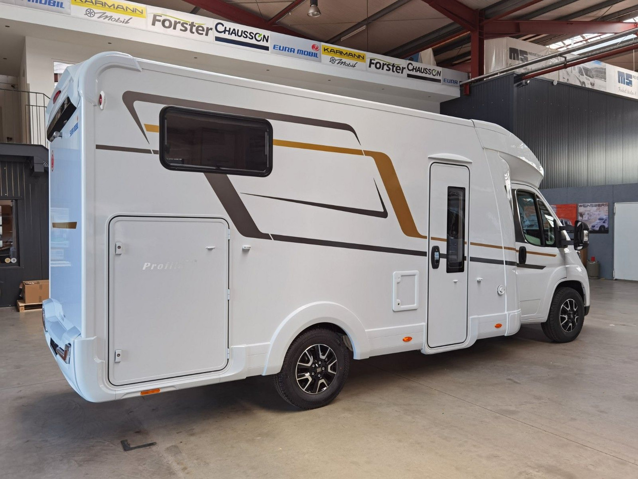 Eura Mobil PROFILA T 695 EB / MODELL 2026 / EINZELBETTEN - Autorulotă semi-integrată: Foto 4 Eura Mobil PROFILA T 695 EB / MODELL 2026 / EINZELBETTEN - Autorulotă semi-integrată: Foto 4