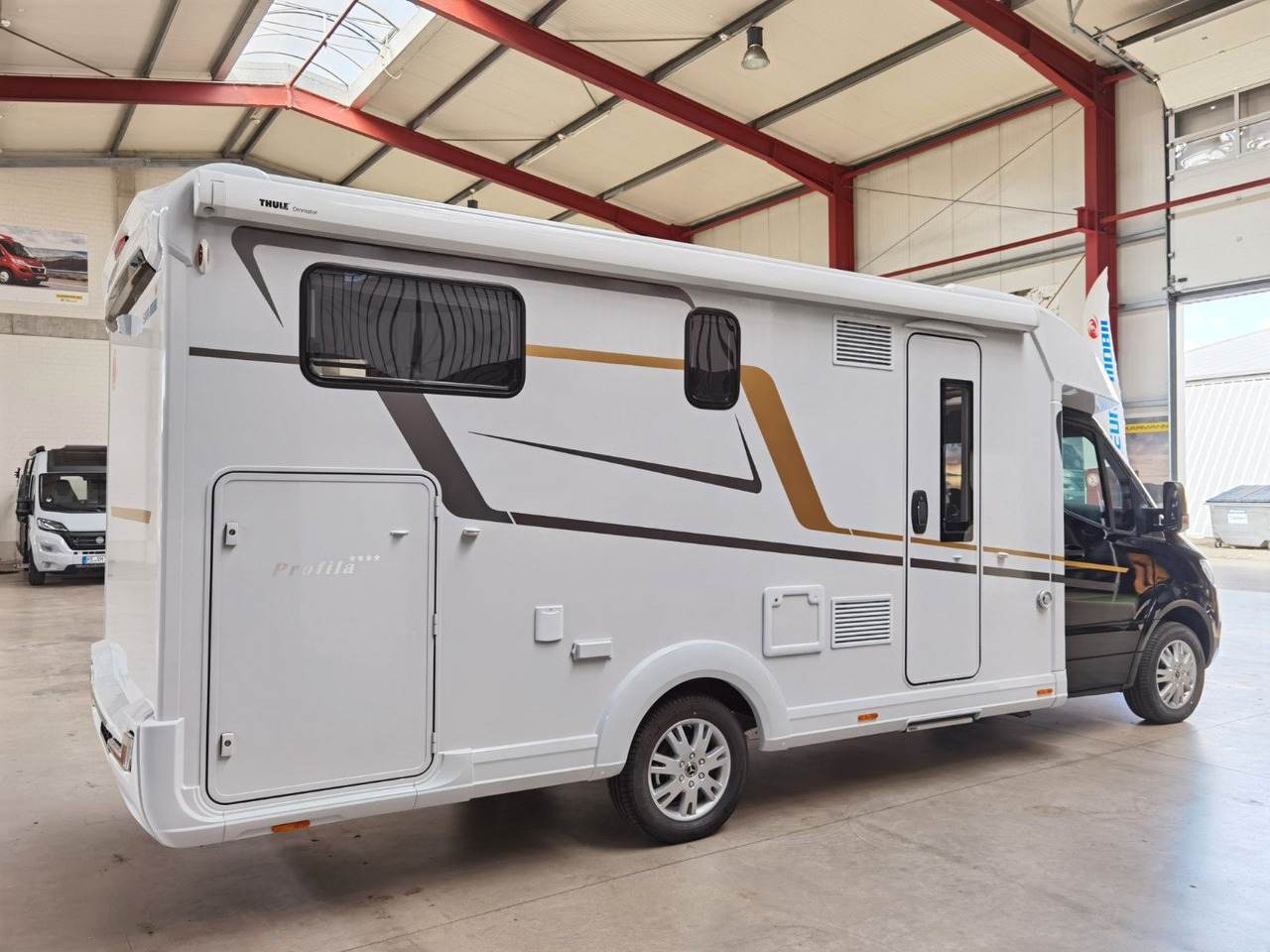 Eura Mobil PROFILA T 726 EB /-2025-/ MONDIAL PLUS & S-PAKET - Autorulotă semi-integrată: Foto 4 Eura Mobil PROFILA T 726 EB /-2025-/ MONDIAL PLUS & S-PAKET - Autorulotă semi-integrată: Foto 4