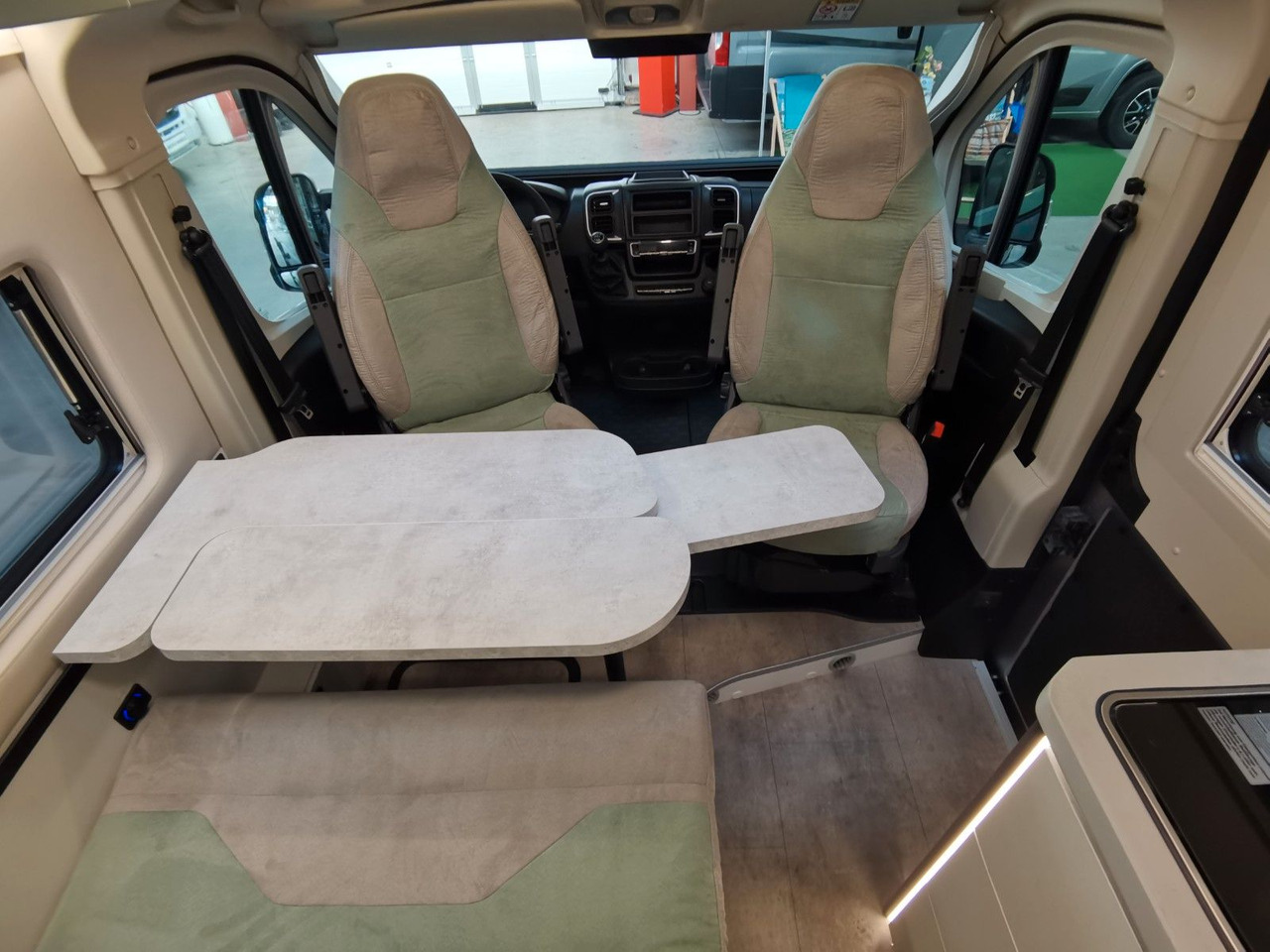 Camper van Karmann DAVIS 620 LIFESTYLE/-2026-/ 140PS / EINZELBETTEN: Foto 13 Camper van Karmann DAVIS 620 LIFESTYLE/-2026-/ 140PS / EINZELBETTEN: Foto 13