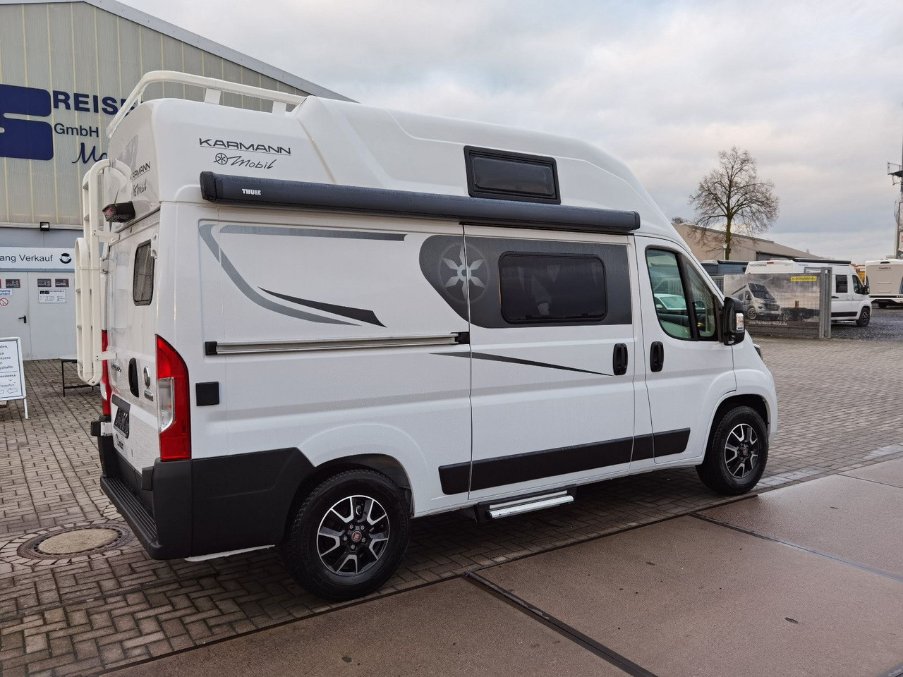 Karmann DEXTER 550 / 140PS / CONCEPT - PAKET & HUBBETT - Camper van: Foto 5 Karmann DEXTER 550 / 140PS / CONCEPT - PAKET & HUBBETT - Camper van: Foto 5