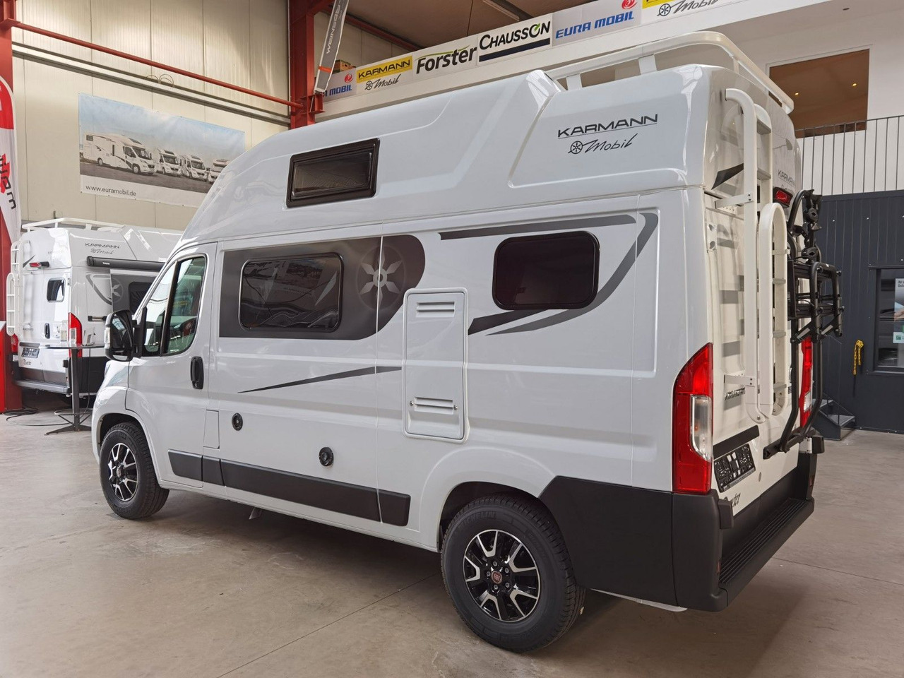 Karmann DEXTER 550 / 140PS / CONCEPT - PAKET & HUBBETT - Camper van: Foto 5 Karmann DEXTER 550 / 140PS / CONCEPT - PAKET & HUBBETT - Camper van: Foto 5