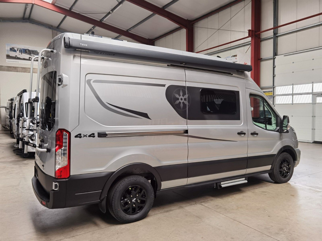 Karmann DEXTER 560 / 170PS - 4x4 / SOLAR & MARKISE & ALU - Camper van: Foto 4 Karmann DEXTER 560 / 170PS - 4x4 / SOLAR & MARKISE & ALU - Camper van: Foto 4